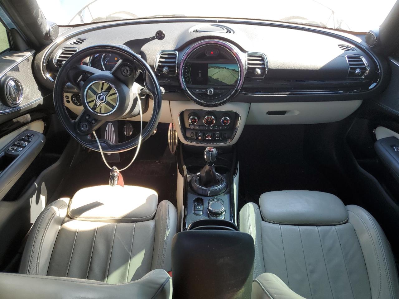 MINI COOPER CLUBMAN ALL4