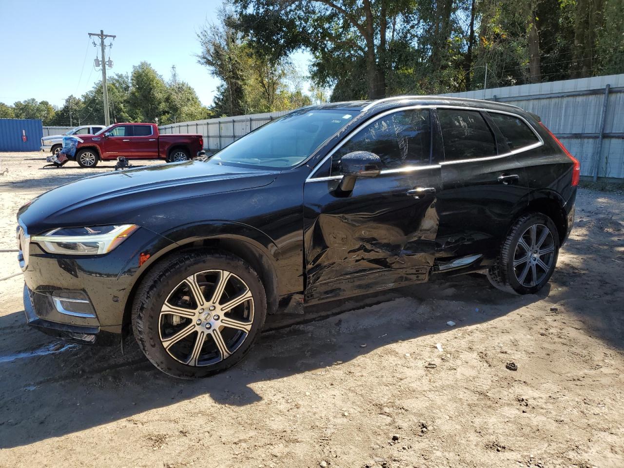 VOLVO XC60 T5 INSCRIPTION