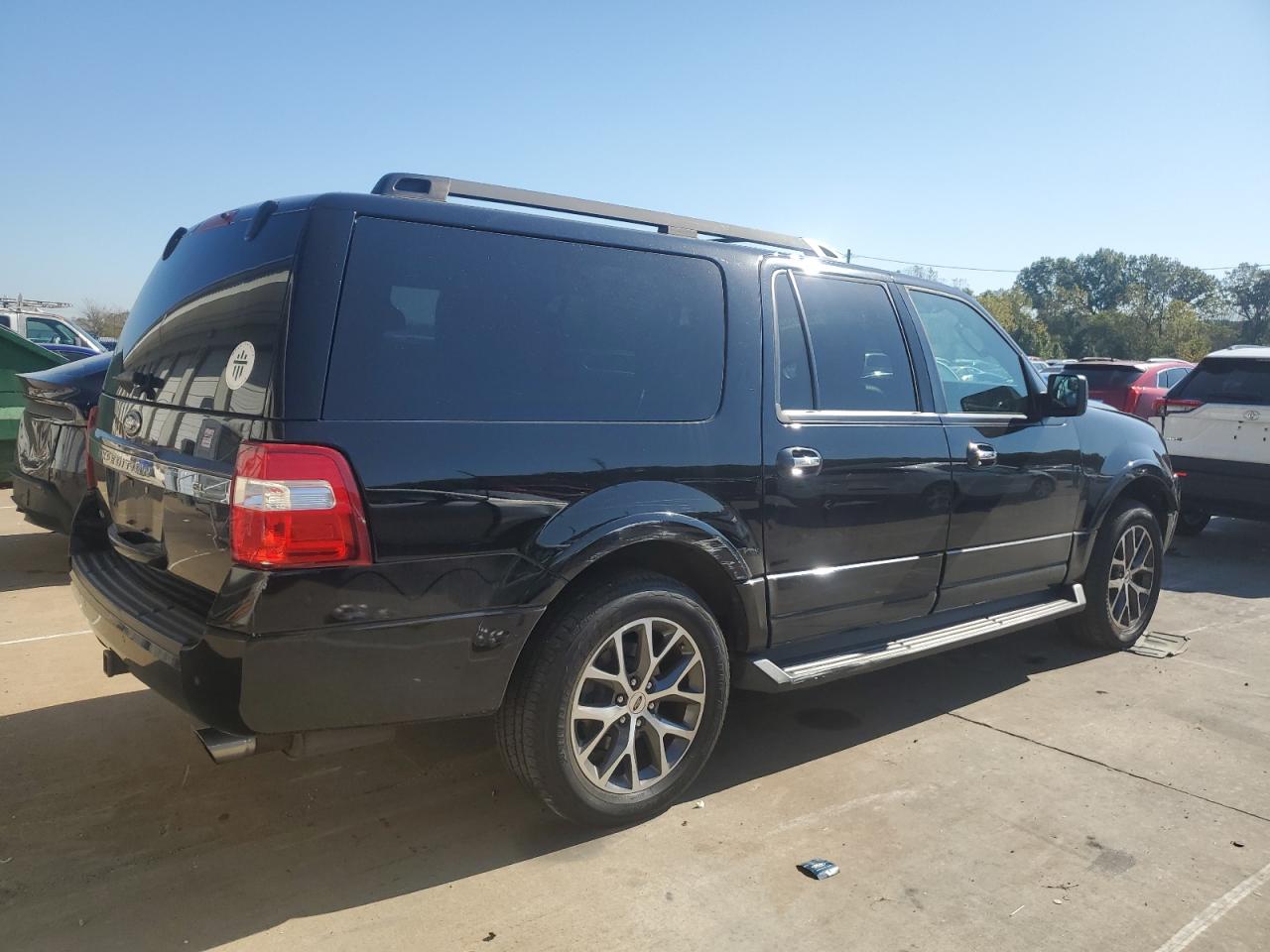 FORD EXPEDITION EL XLT