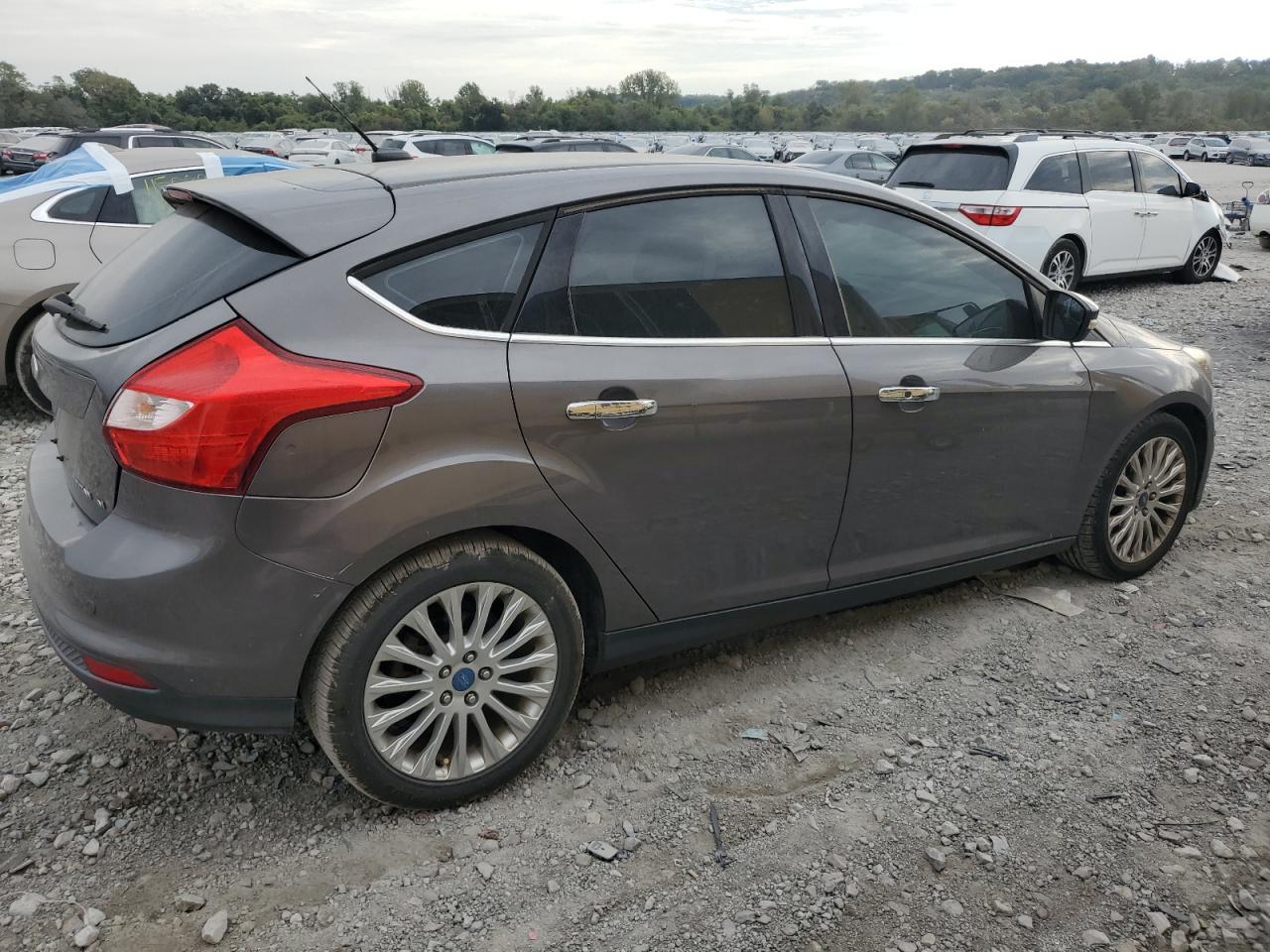 FORD FOCUS TITANIUM