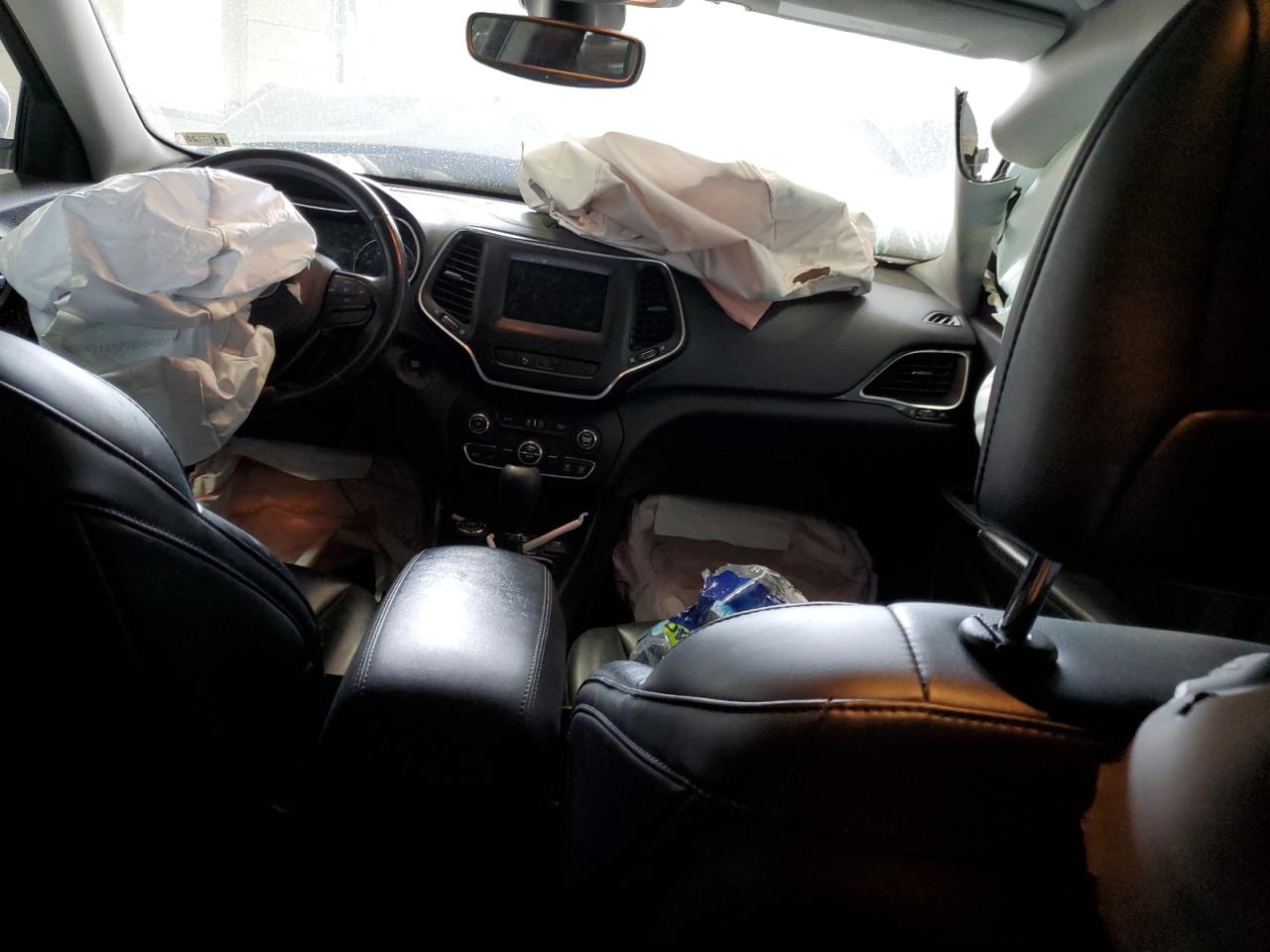 JEEP GRAND CHEROKEE LATITUDE PLUS