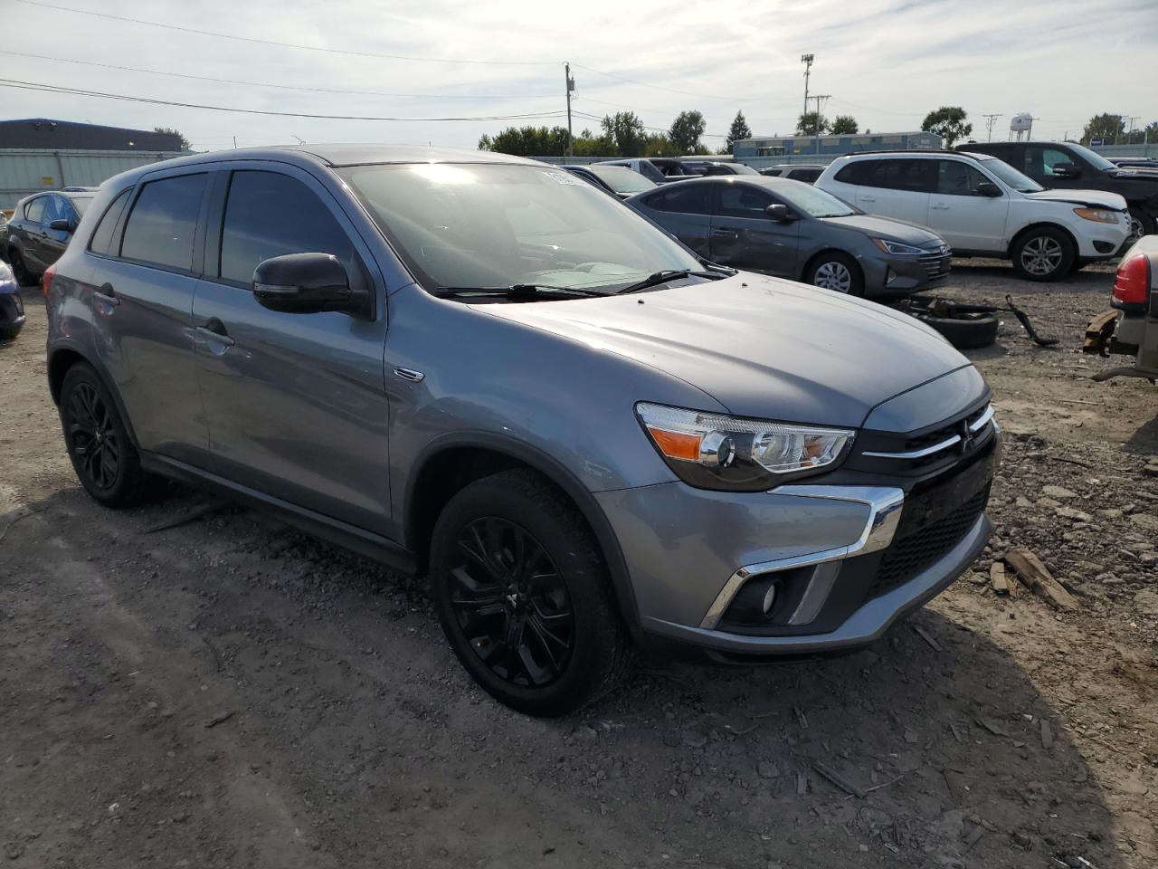 MITSUBISHI OUTLANDER ES