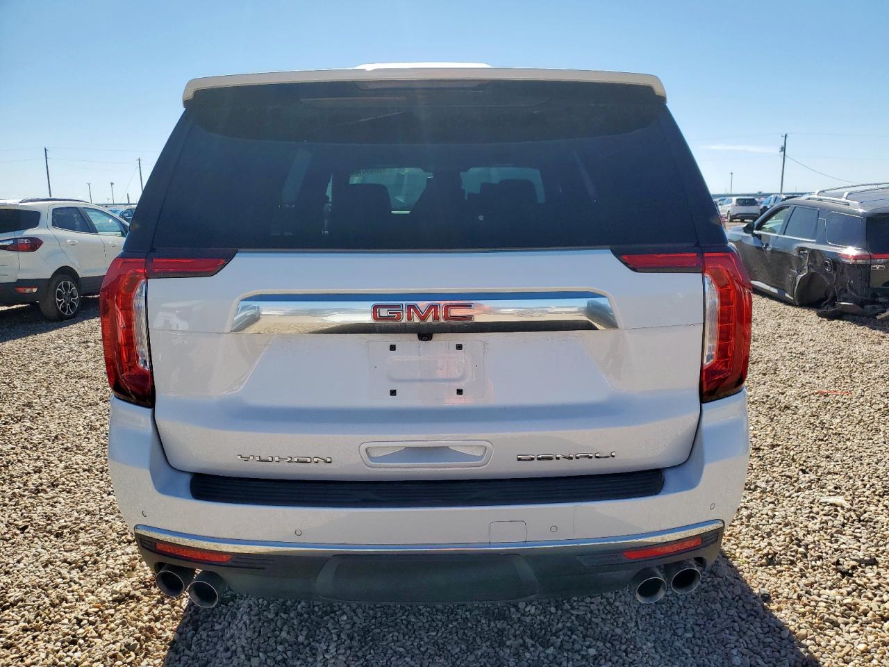 GMC YUKON DENALI