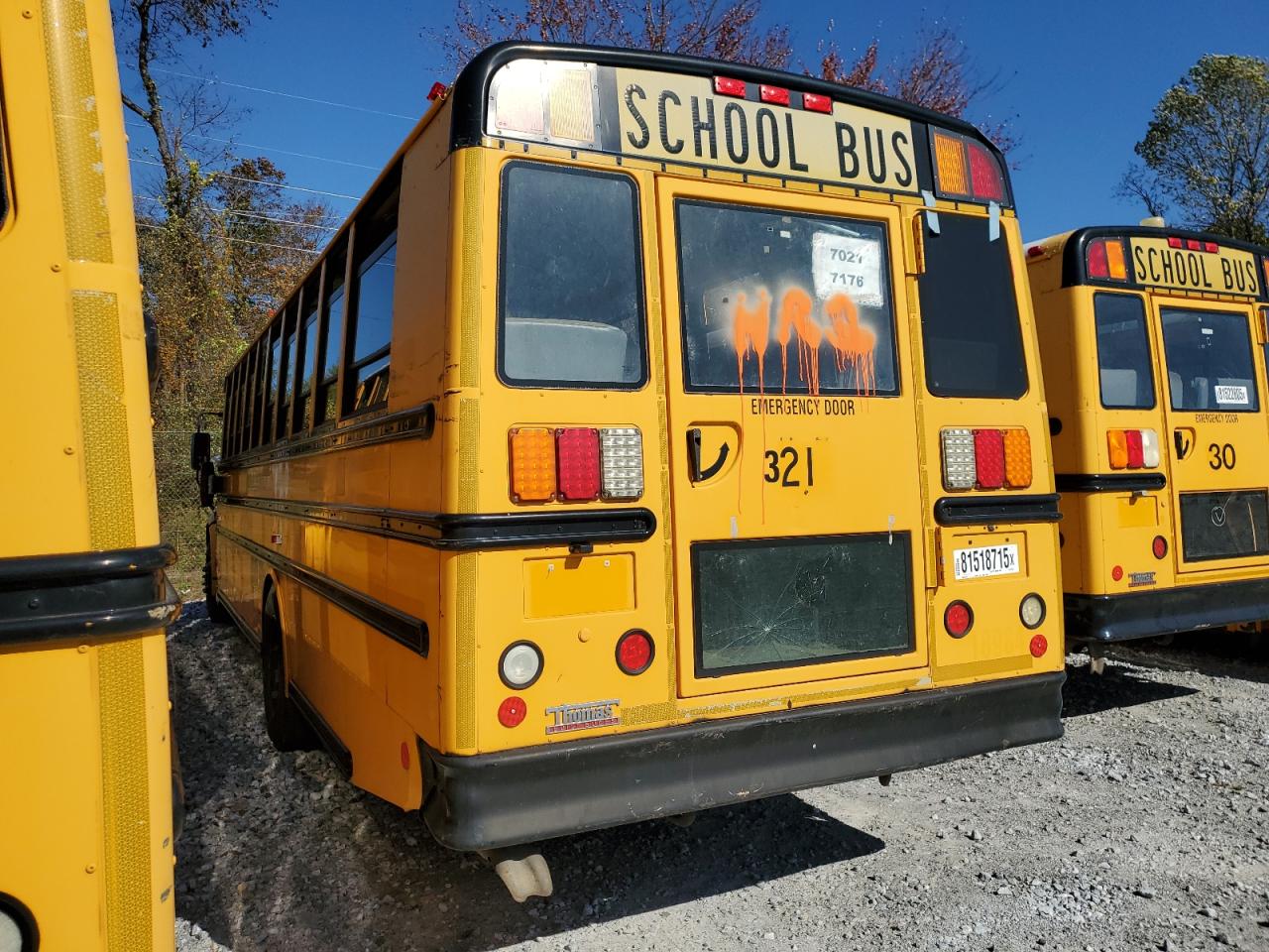 Lot #3273801357 2011 THOMAS SAF-T-LINER C2