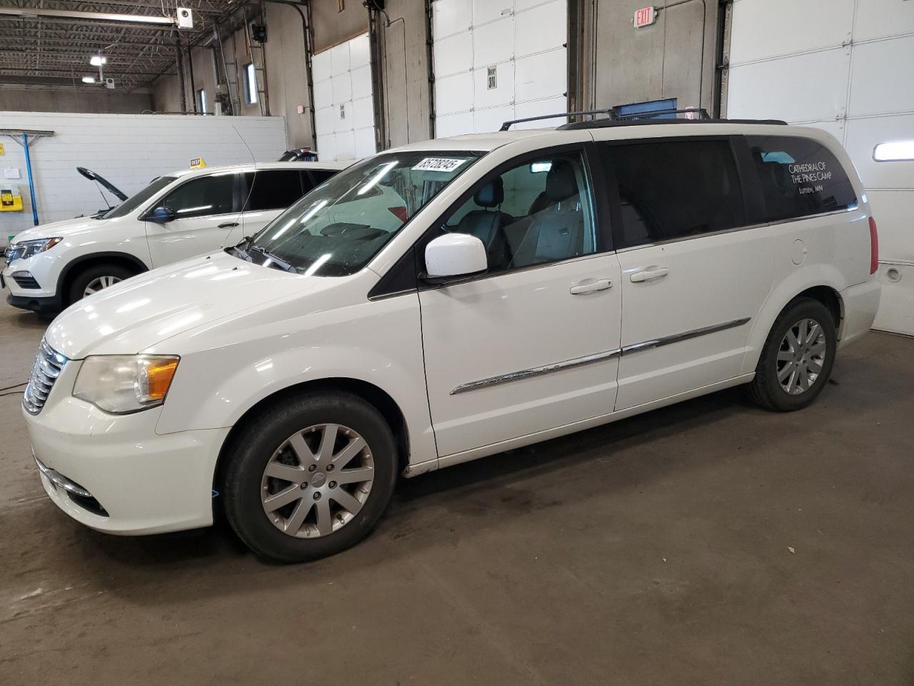 CHRYSLER TOWN & COUNTRY TOURING
