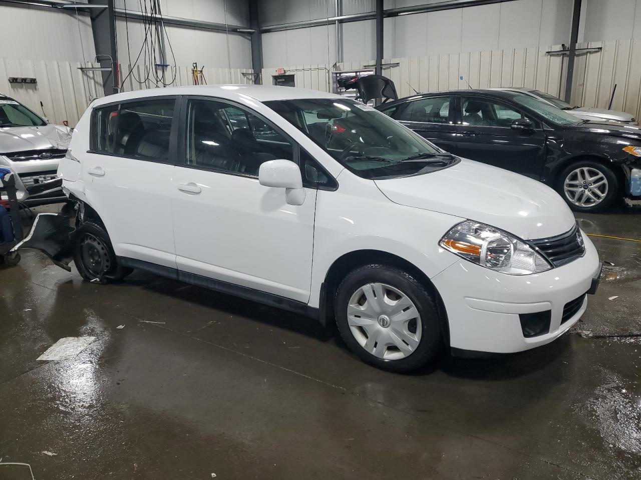 NISSAN VERSA S