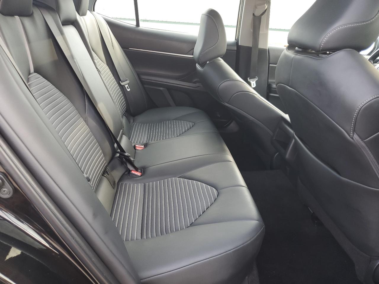 TOYOTA CAMRY SE NIGHT SHADE