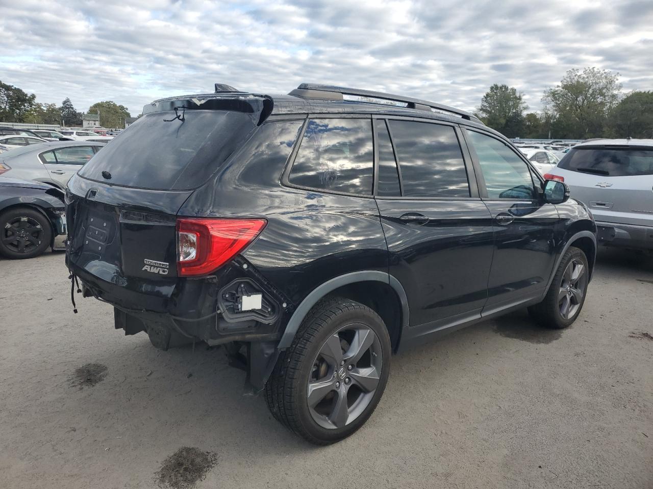 HONDA PASSPORT TOURING