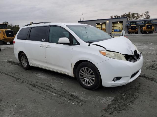2011 TOYOTA SIENNA XLE #3286742313