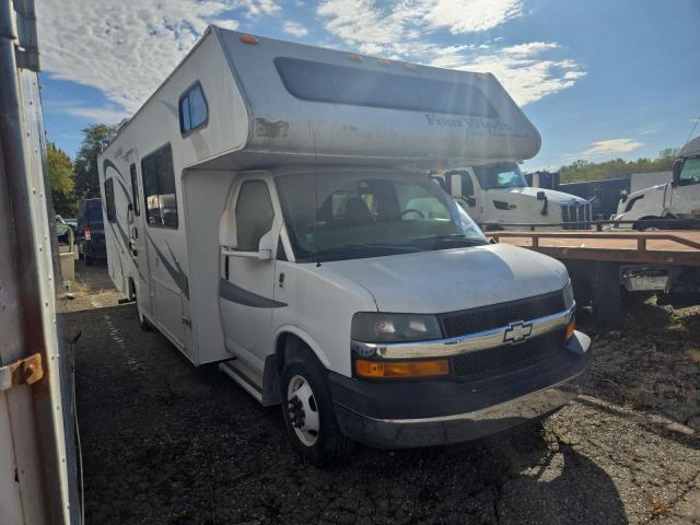 Global Auto Auctions: 2006 FOUR WINDSS MOTORHOME