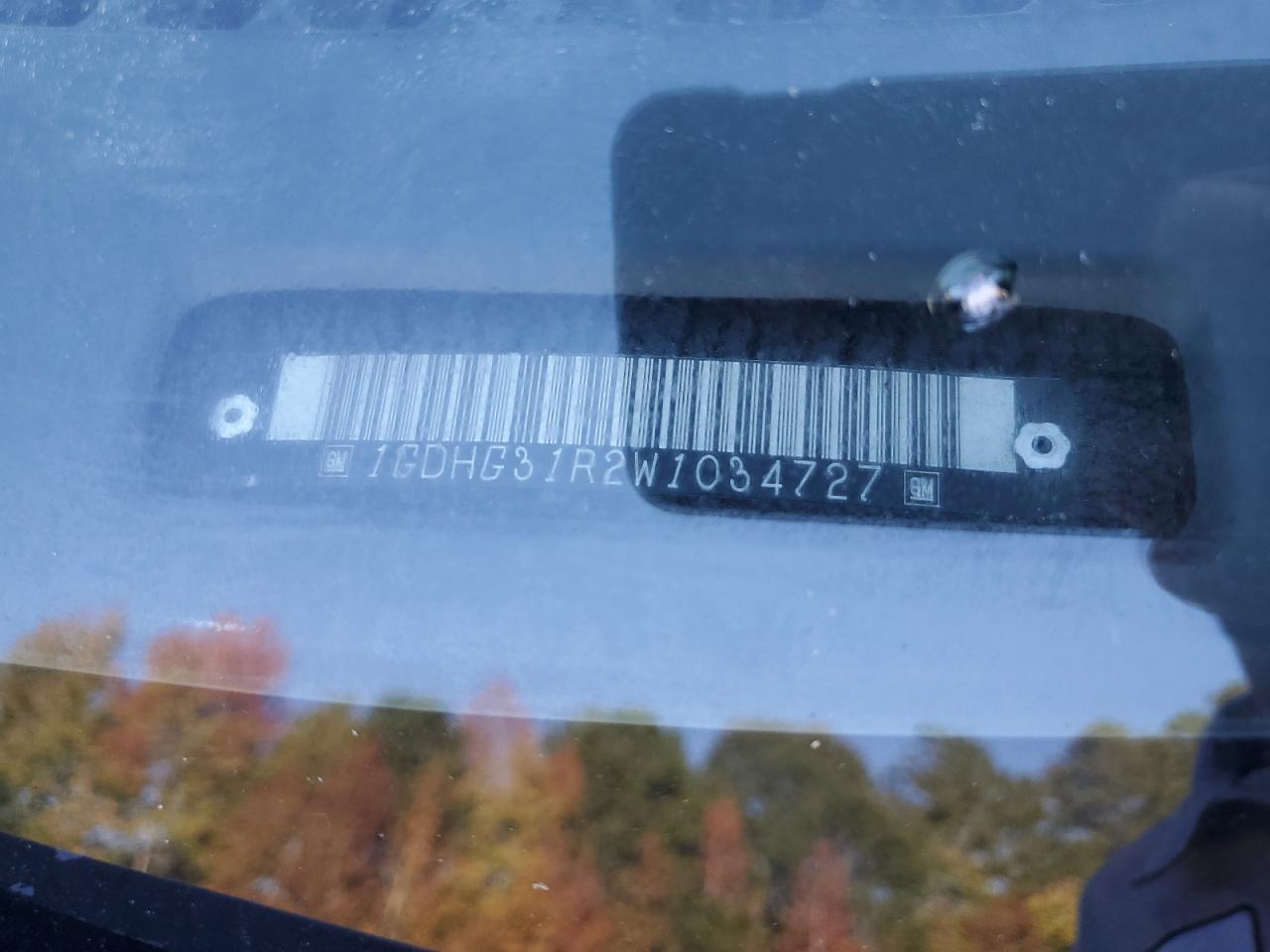 Lot #3284819528 1998 GMC SAVANA CUT