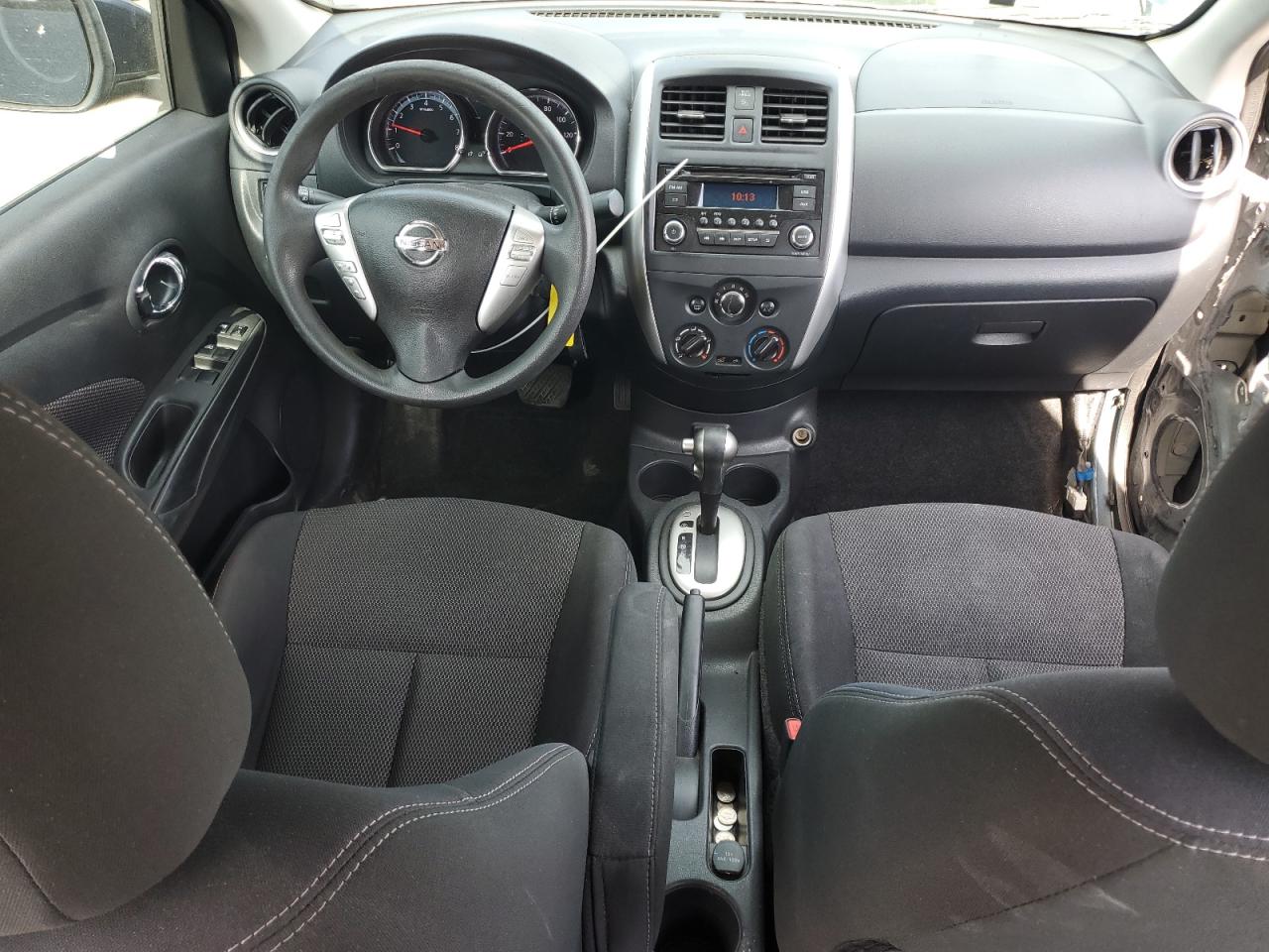NISSAN VERSA S