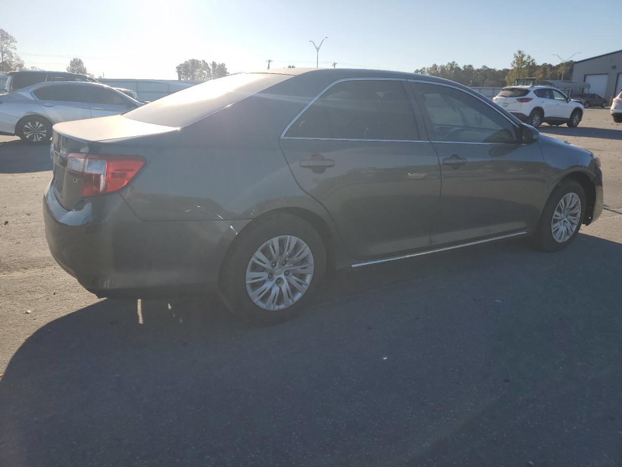 TOYOTA CAMRY L