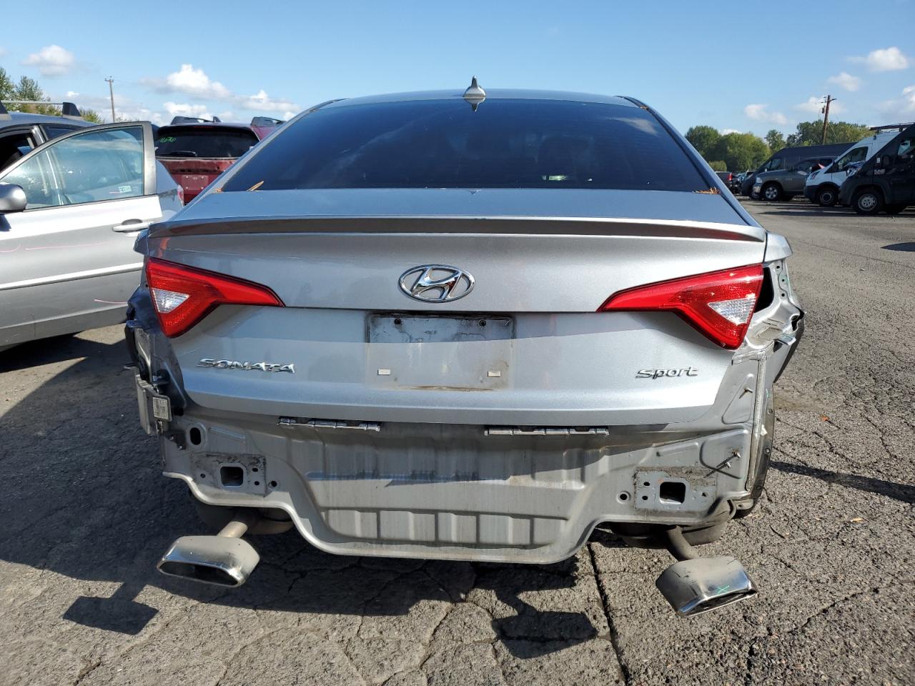 HYUNDAI SONATA SPORT