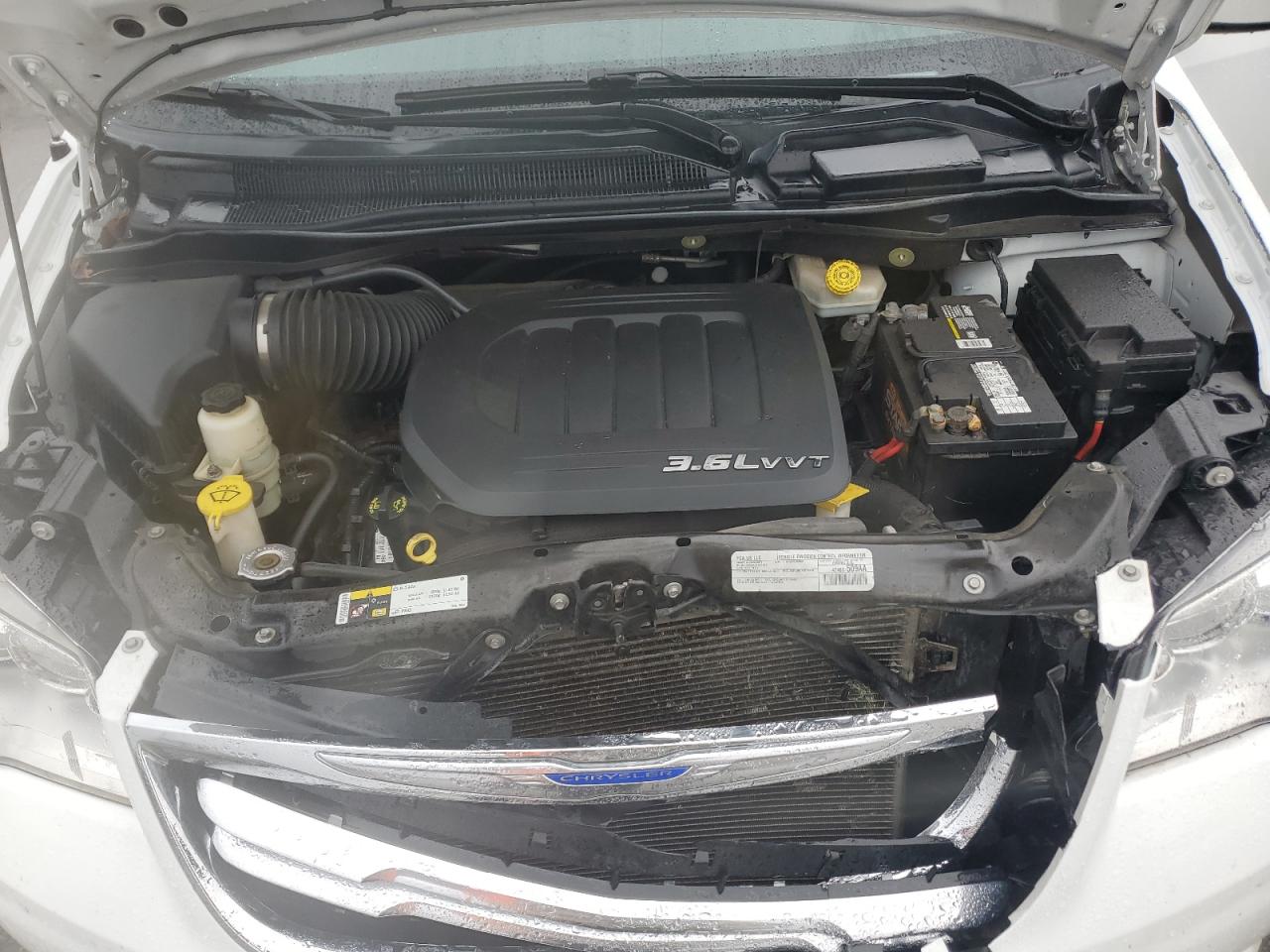 CHRYSLER TOWN & COUNTRY TOURING