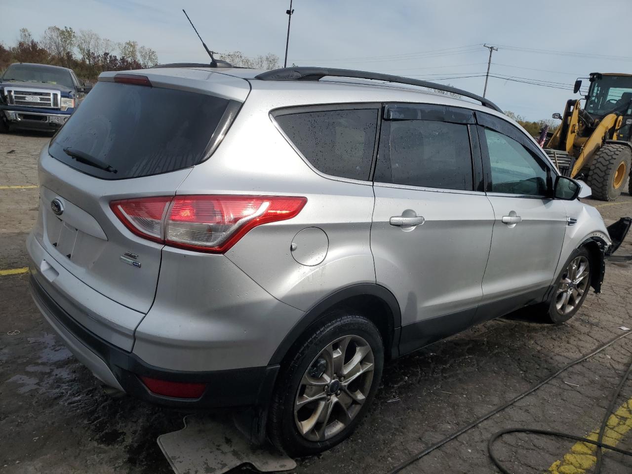 FORD ESCAPE SE