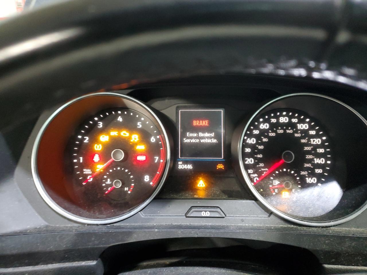 VOLKSWAGEN TIGUAN SE