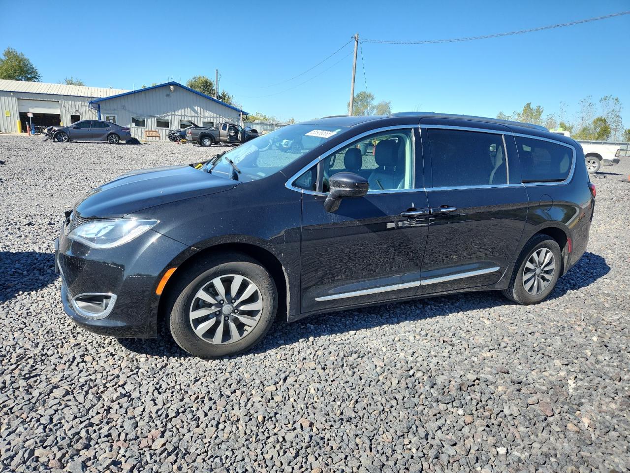 CHRYSLER PACIFICA TOURING L PLUS