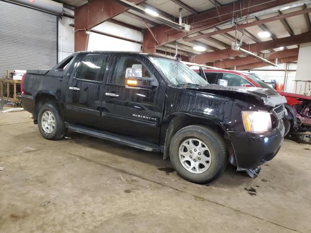 2011 CHEVROLET AVALANCHE - 3GNTKFE39BG200409