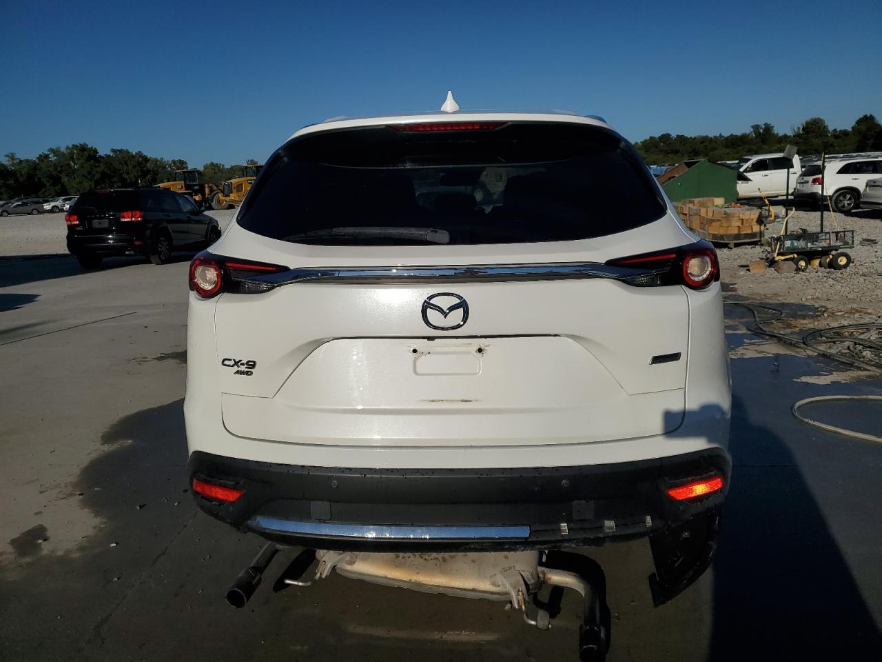 MAZDA CX-9 SIGNATURE