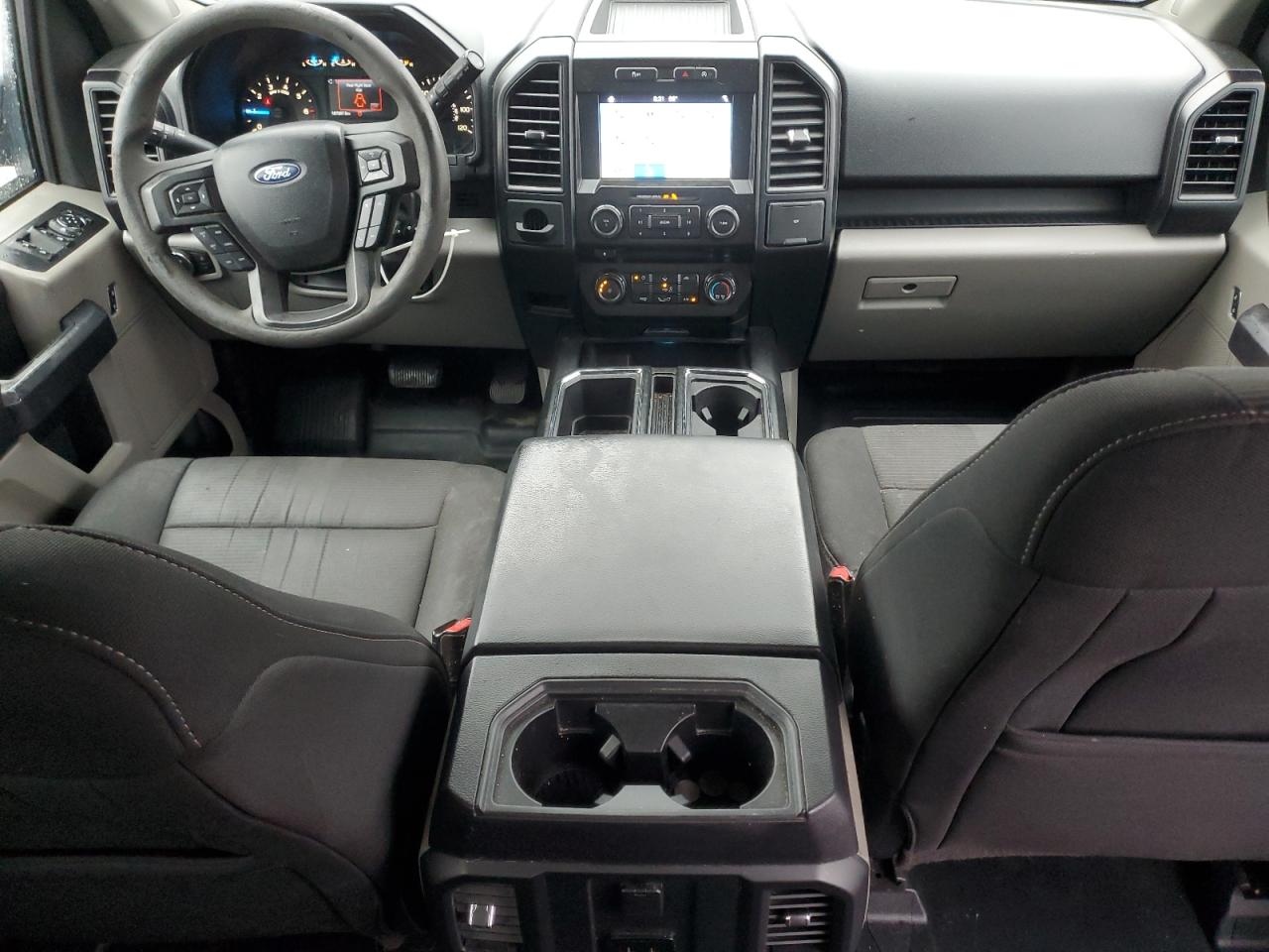 FORD F-150 SUPERCREW