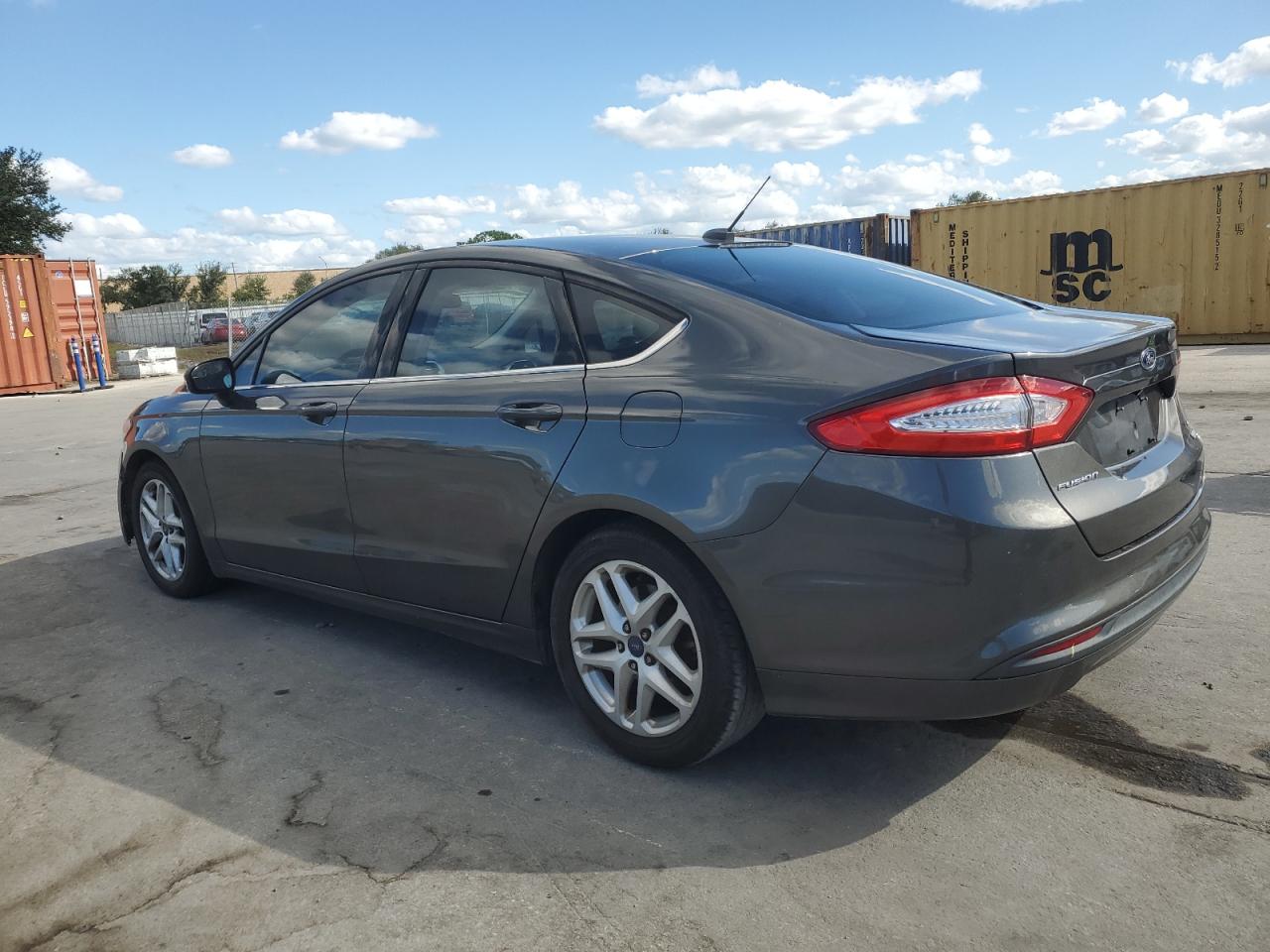 FORD FUSION SE