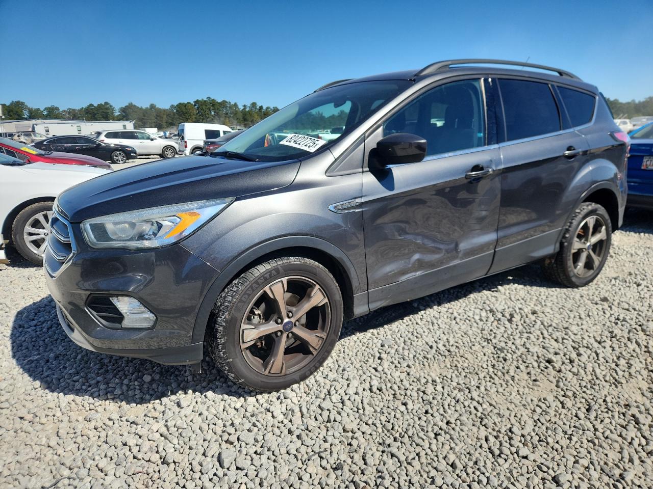 FORD ESCAPE SE