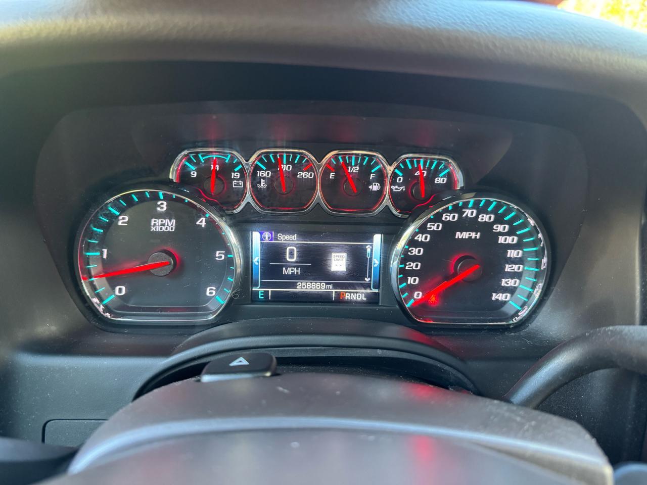 CHEVROLET SUBURBAN K1500 LT