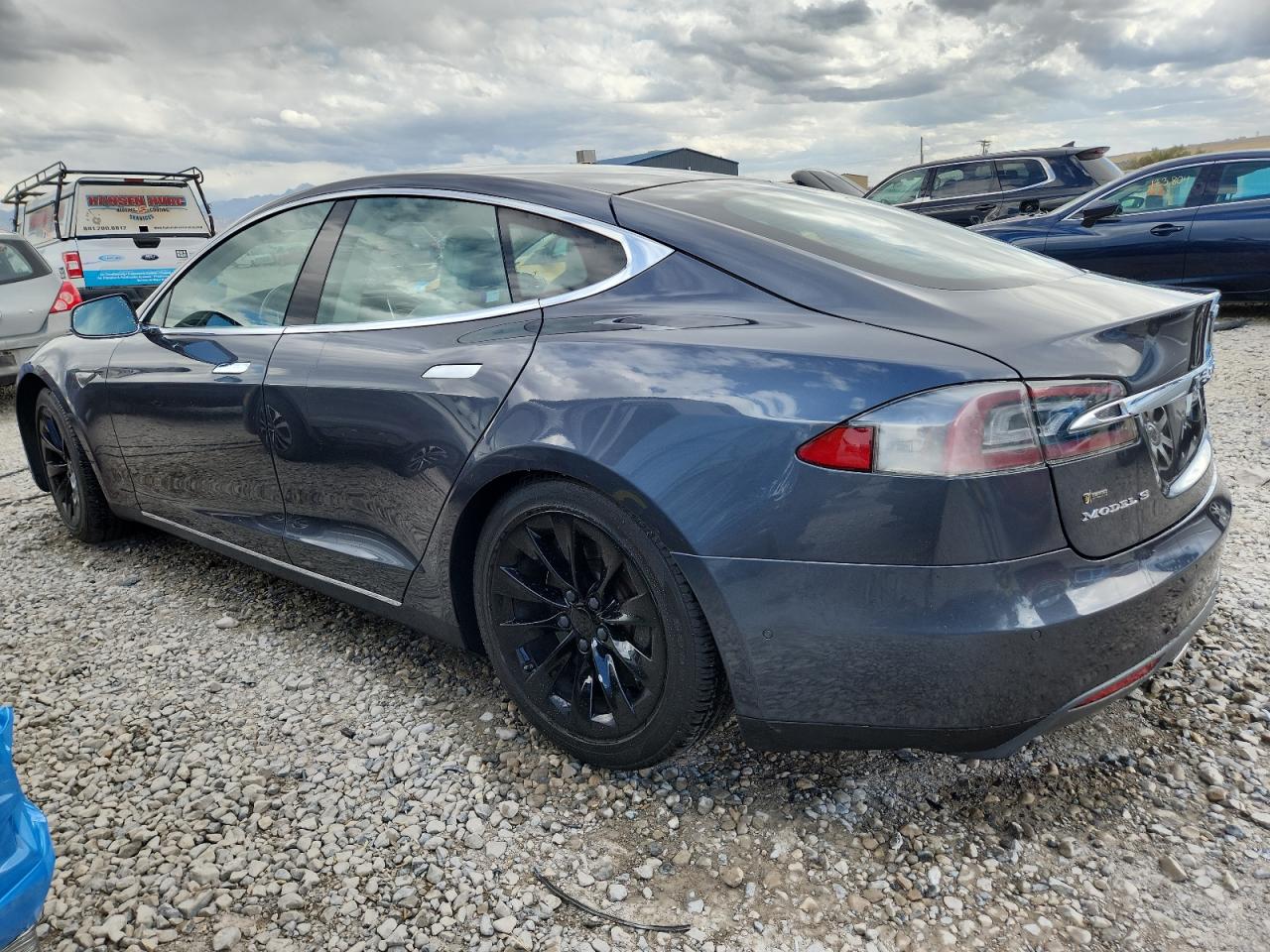 TESLA MODEL S
