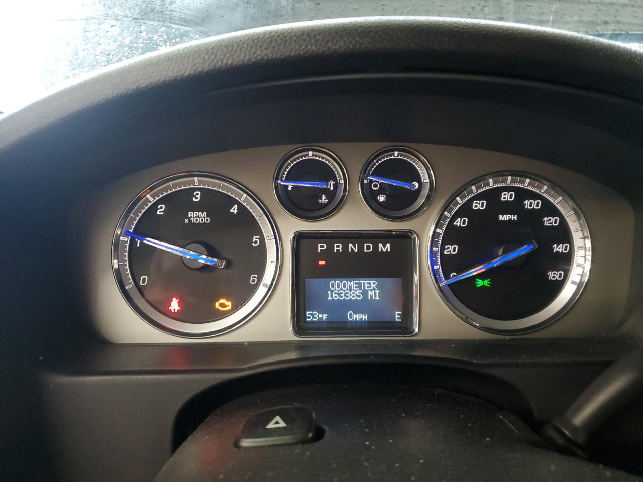 CADILLAC ESCALADE LUXURY