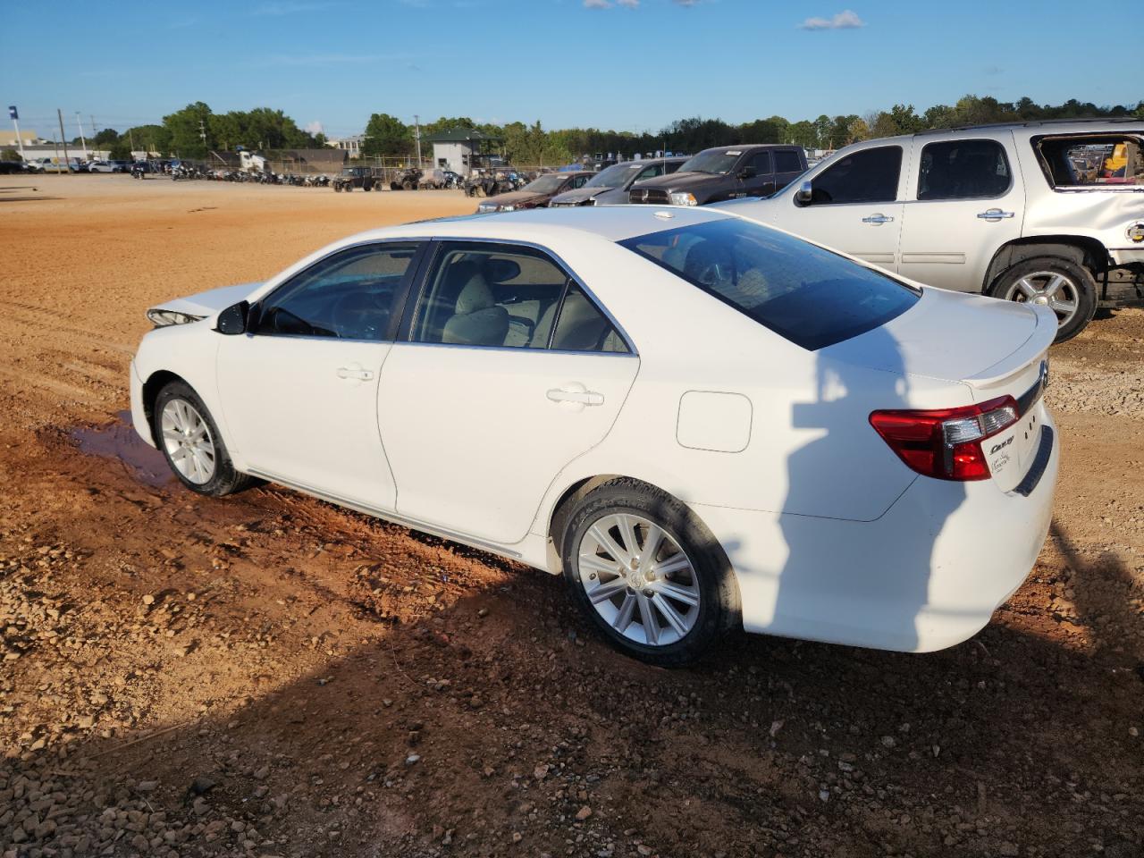 TOYOTA CAMRY SE
