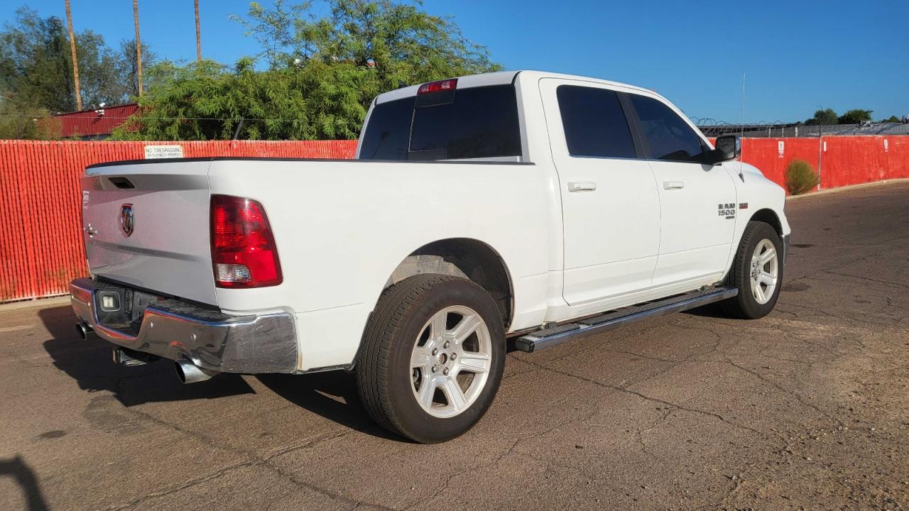 RAM 1500 SLT
