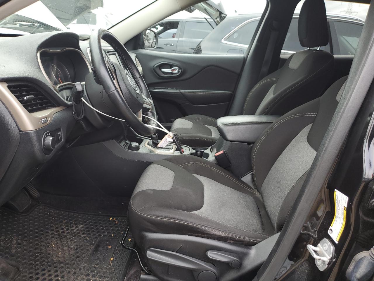 JEEP GRAND CHEROKEE SPORT