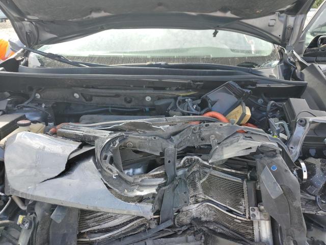 2016 TOYOTA RAV4 HV XL JTMRJREV7GD040009