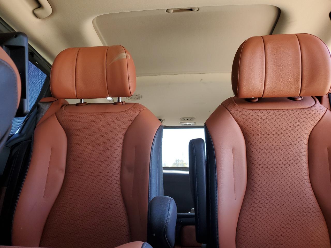 KIA CARNIVAL SX PRESTIGE