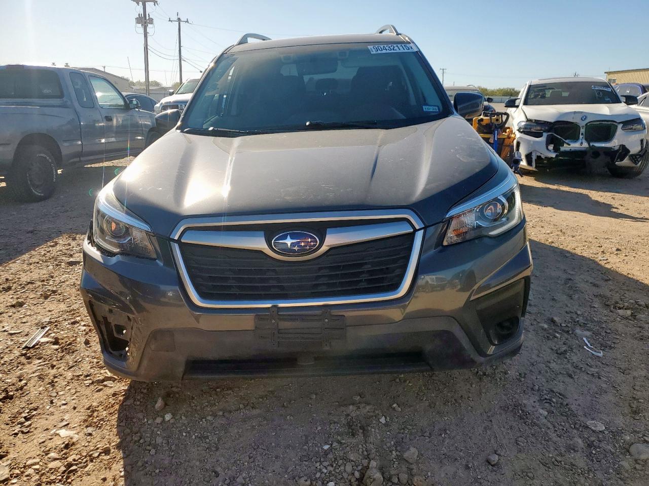 SUBARU FORESTER PREMIUM