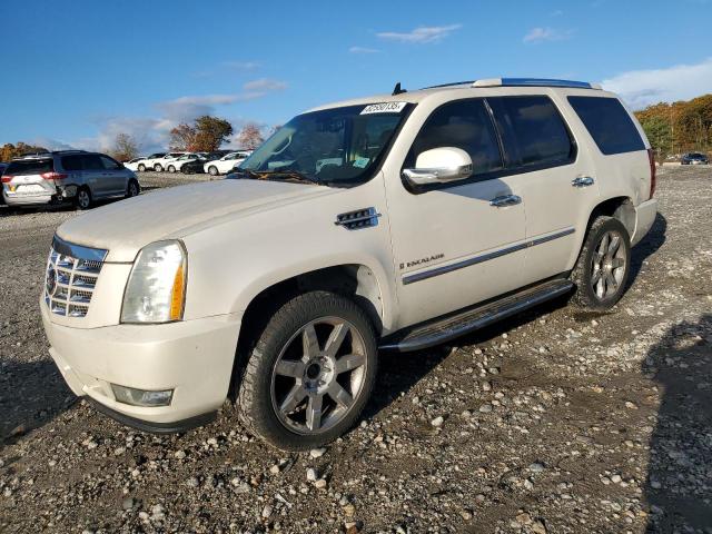 CADILLAC ESCALADE L
