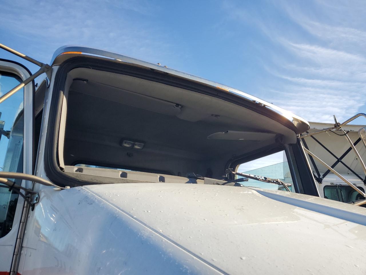 Lot #3298067129 2020 KENWORTH CONSTRUCTION T370