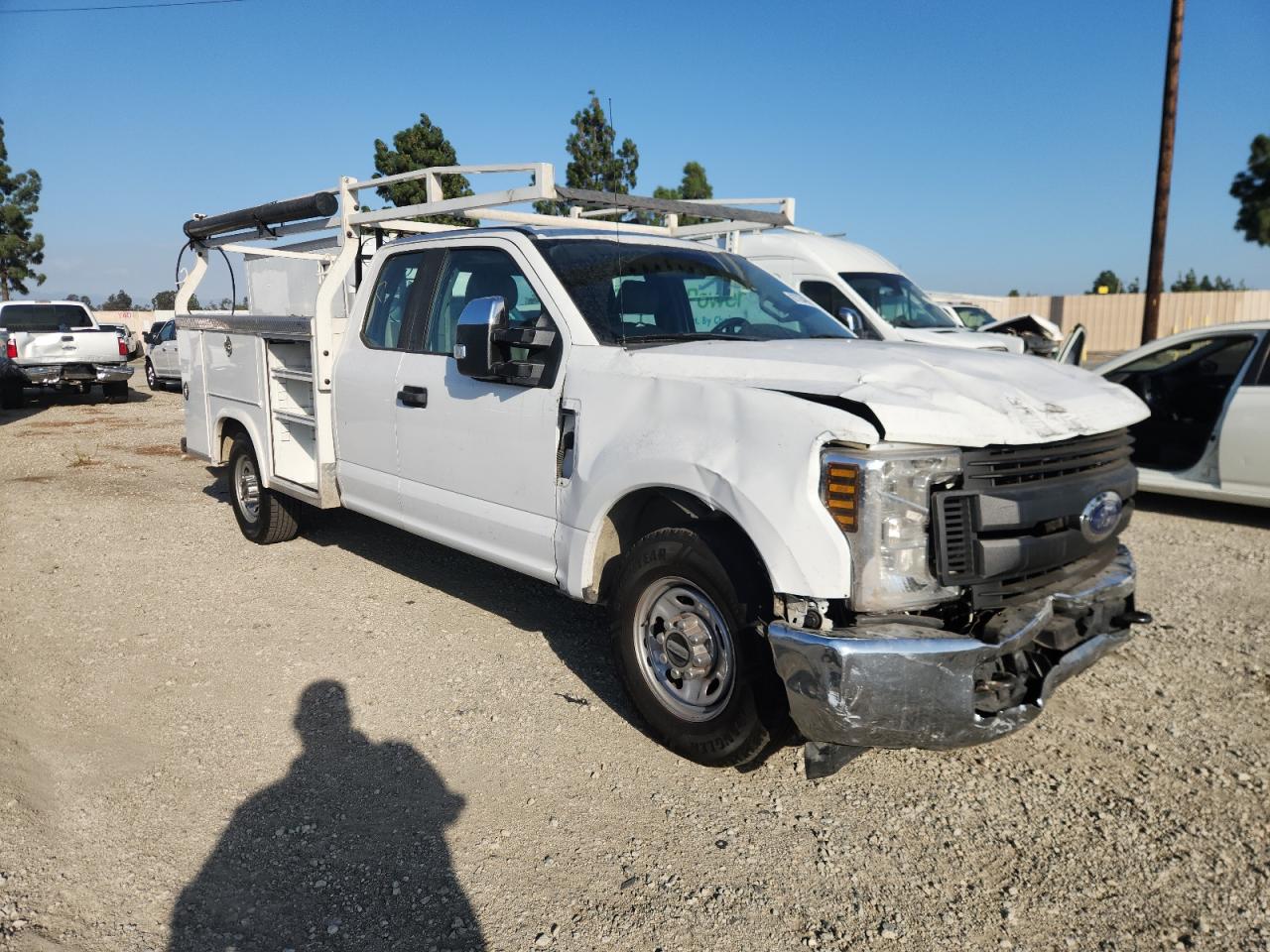 FORD F-250 SUPER DUTY