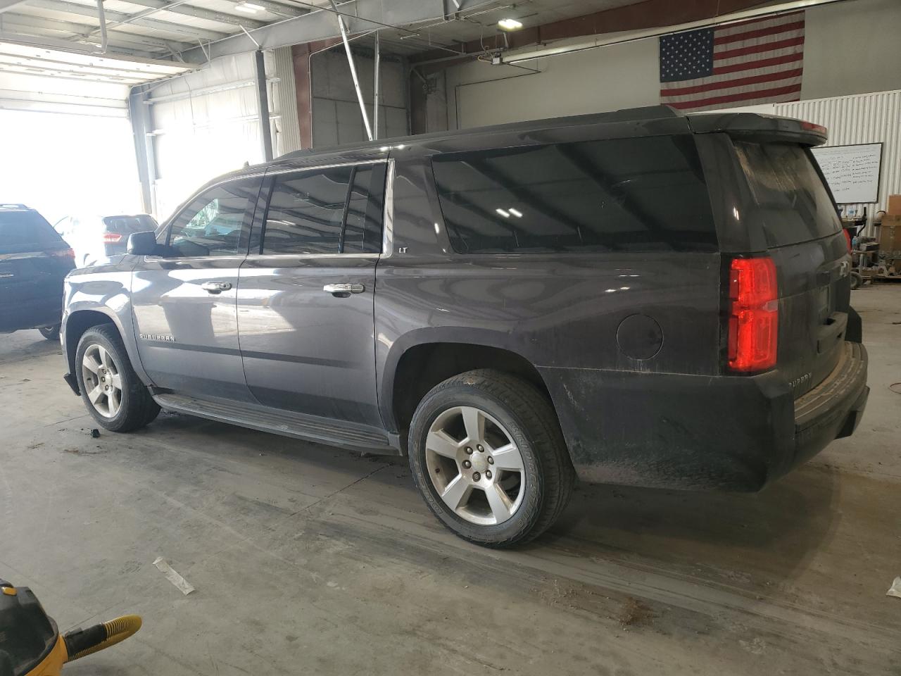 CHEVROLET SUBURBAN K1500 LT