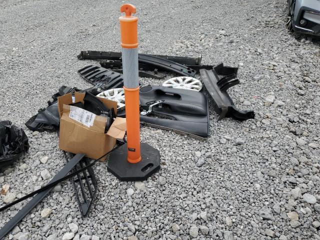 2019 NISSAN ROGUE S - KNMAT2MV1KP527813