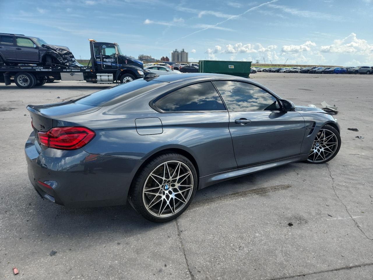 BMW M4