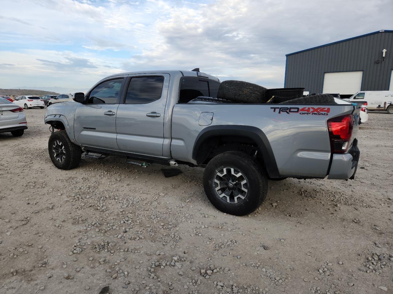 TOYOTA TACOMA DOUBLE CAB