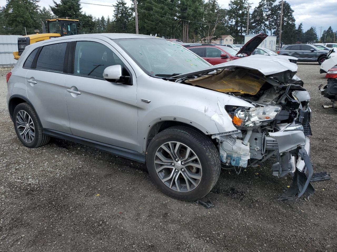 MITSUBISHI OUTLANDER ES