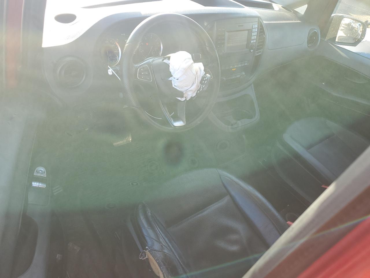 MERCEDES-BENZ METRIS