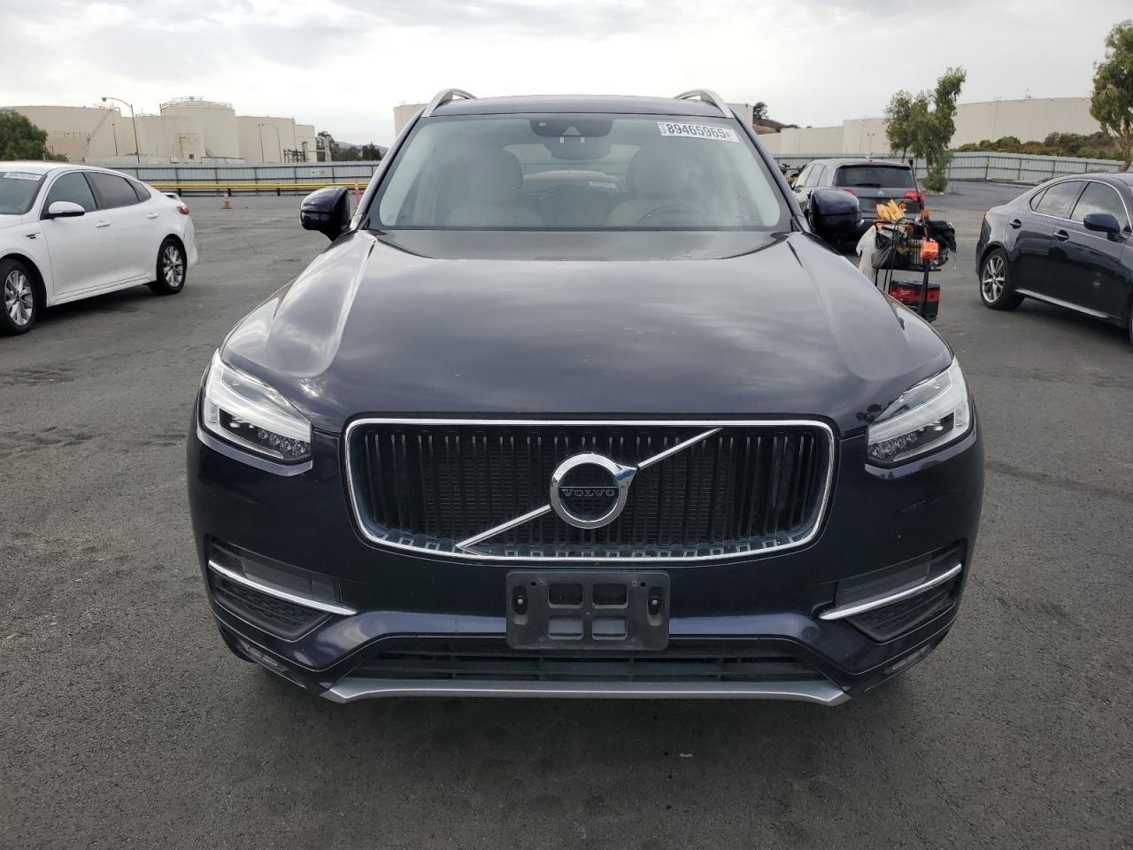VOLVO XC90 T6 MOMENTUM