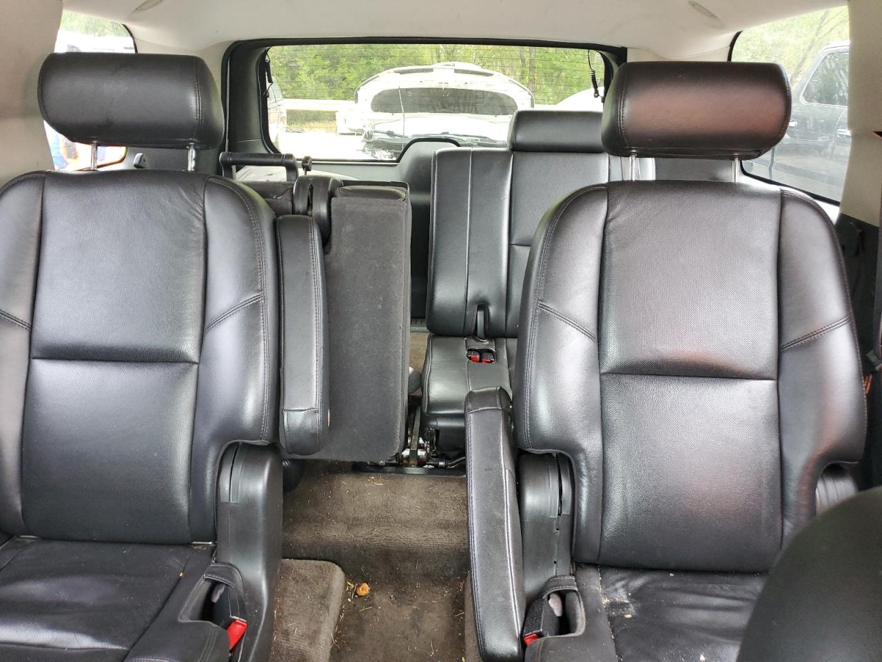 CHEVROLET TAHOE C1500 LTZ