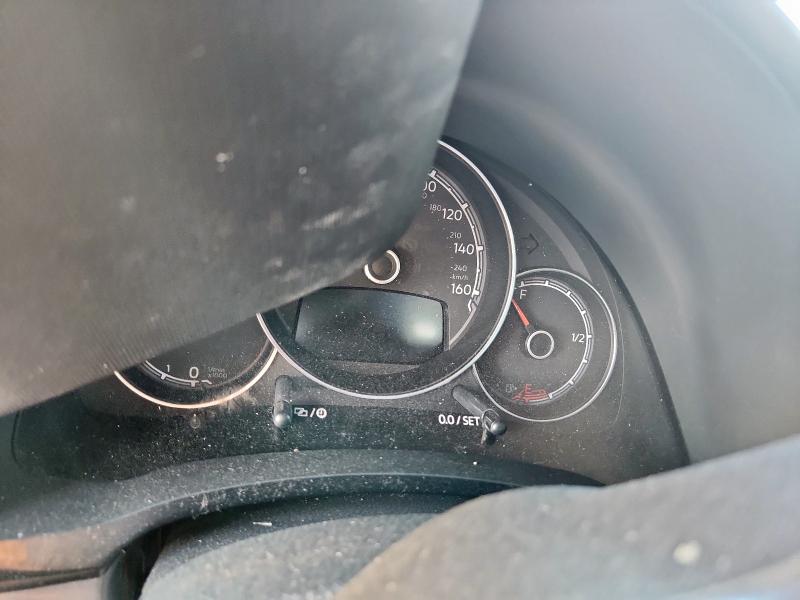 2017 VOLKSWAGEN BEETLE 1.8 3VWF17AT5HM631289