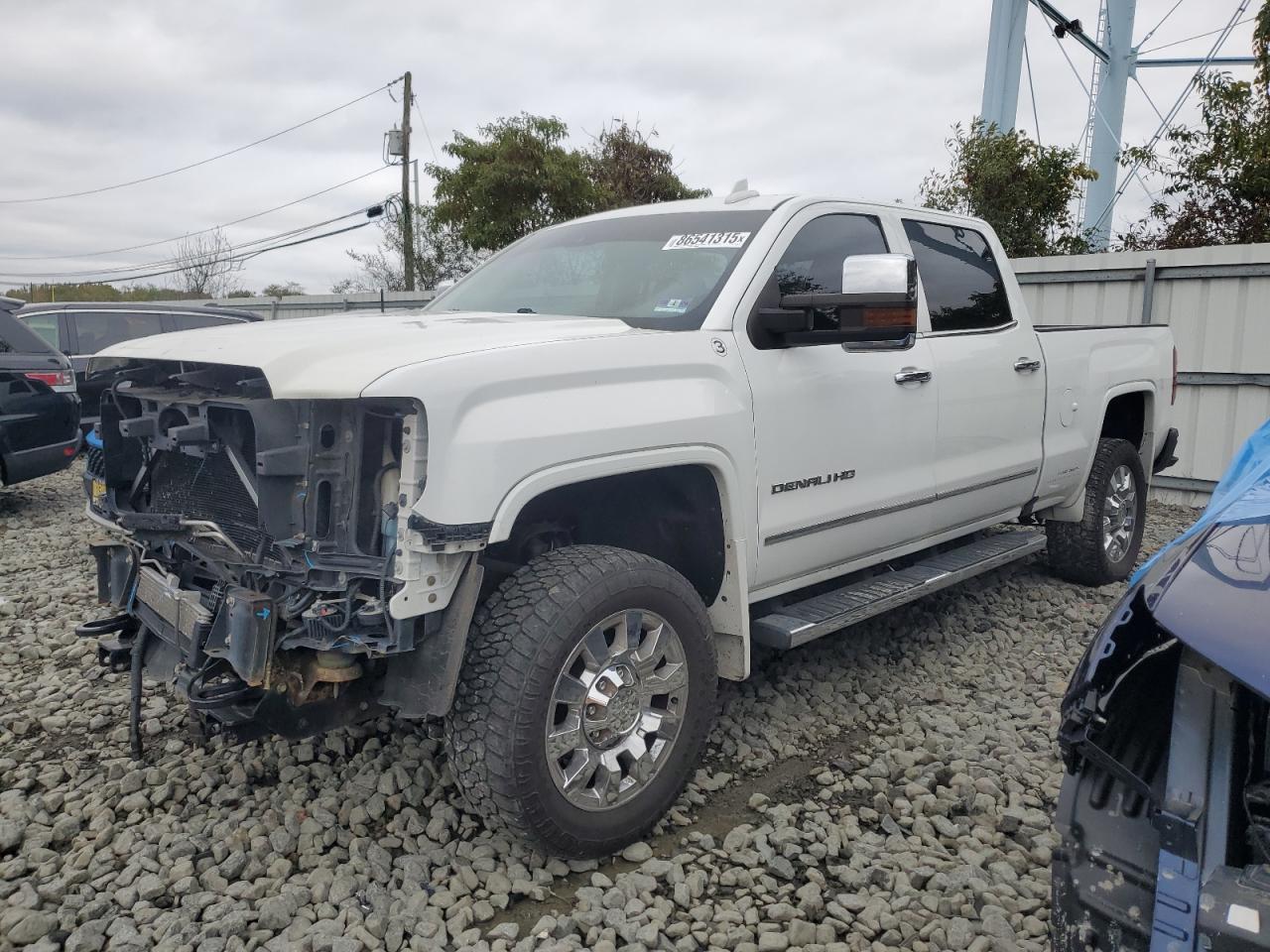 GMC SIERRA K2500 DENALI