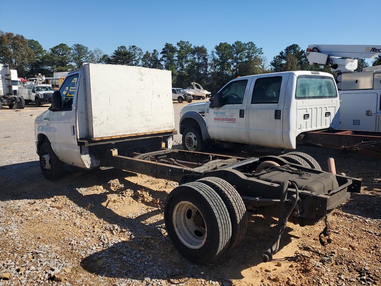 FORD ECONOLINE E350 SUPER DUTY CUTAWAY VAN